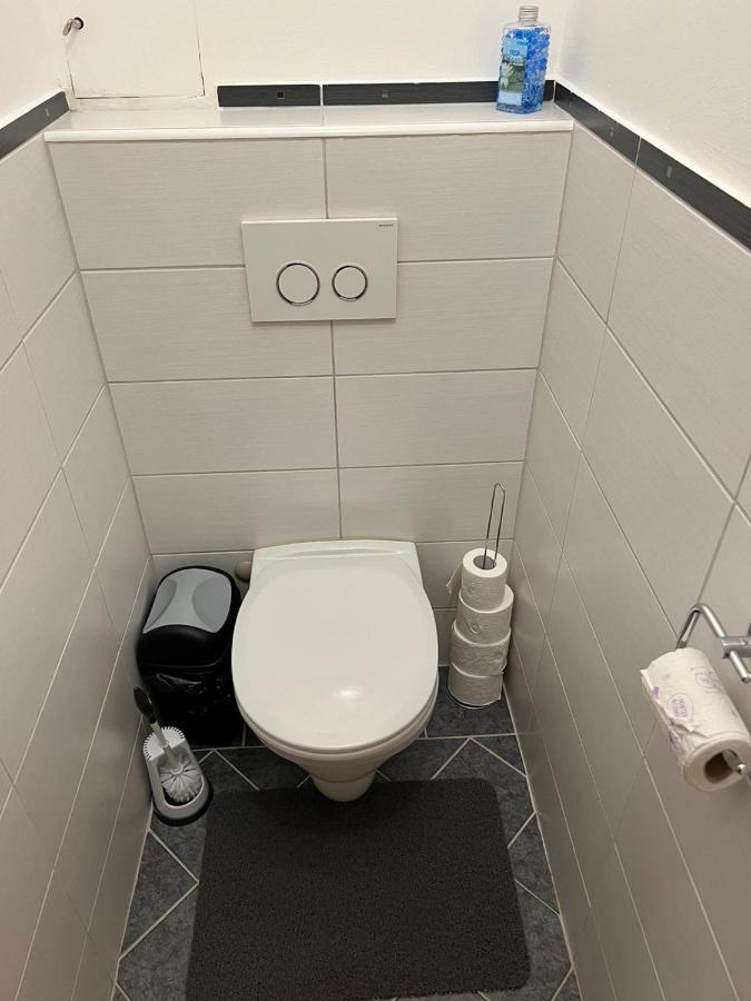 Sehr Gemutliche Wohnung Baden Ngoại thất bức ảnh